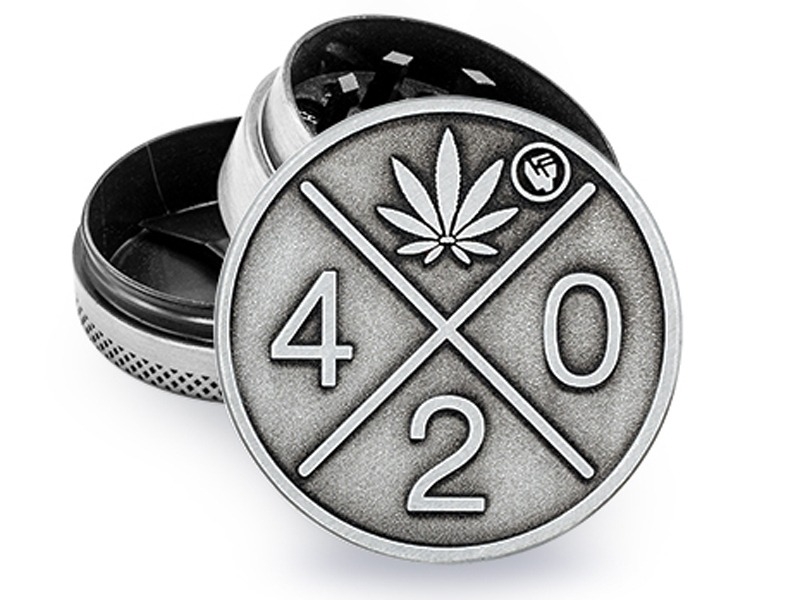 Kovová drvička Grinder “420” (3-dielna, 40 mm)